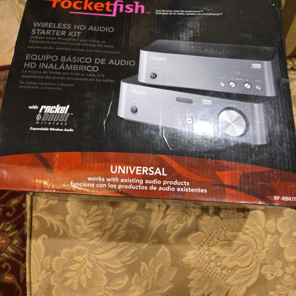 NEW (OTHER) Rocketfish - Wireless HD Audio Starter Kit - - Picture 2 of 10